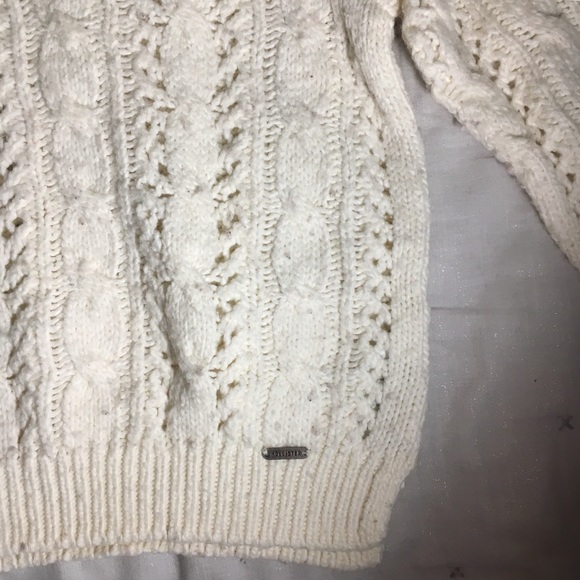 Hollister Sweater - Picture 2 of 2